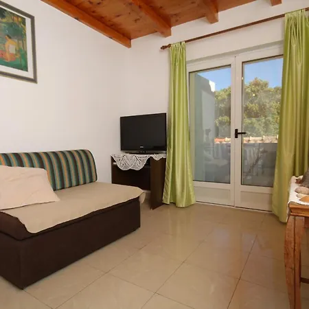 Karkavac - Scedro 8801d * Jelsa (Hvar)